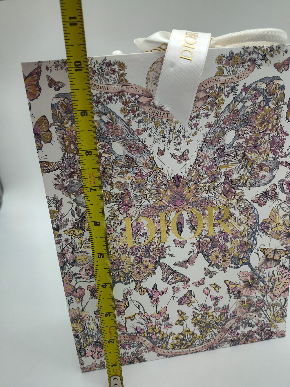 DIOR Butterfly Floral Around The World Gift Bag Gold Star Charm Ribbon PRISTINE - Picture 9 of 10